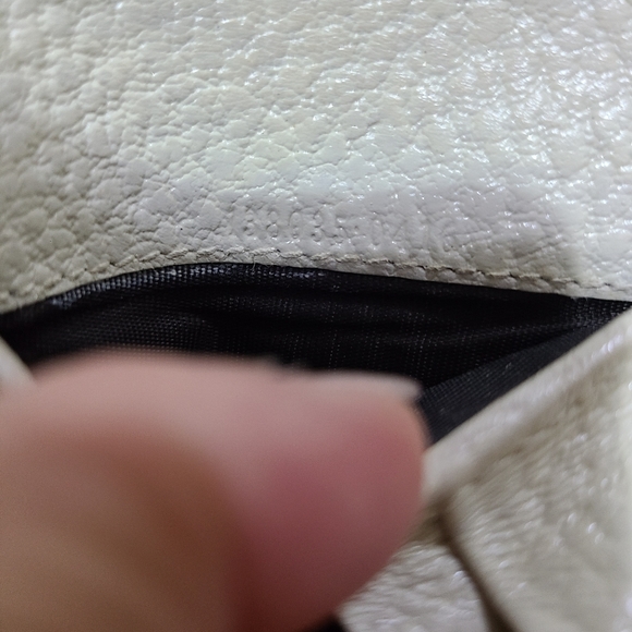 Gucci Wallet - Picture 11 of 14